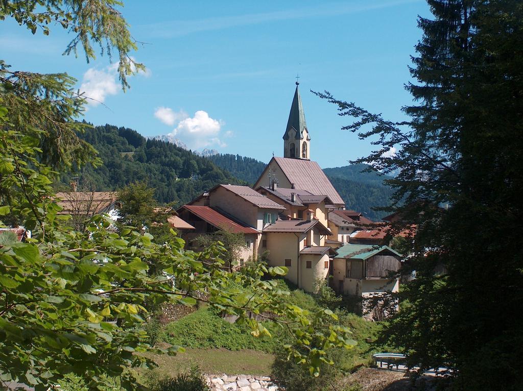 Hotel Chalet Giasenei Sagron Mis Exterior foto